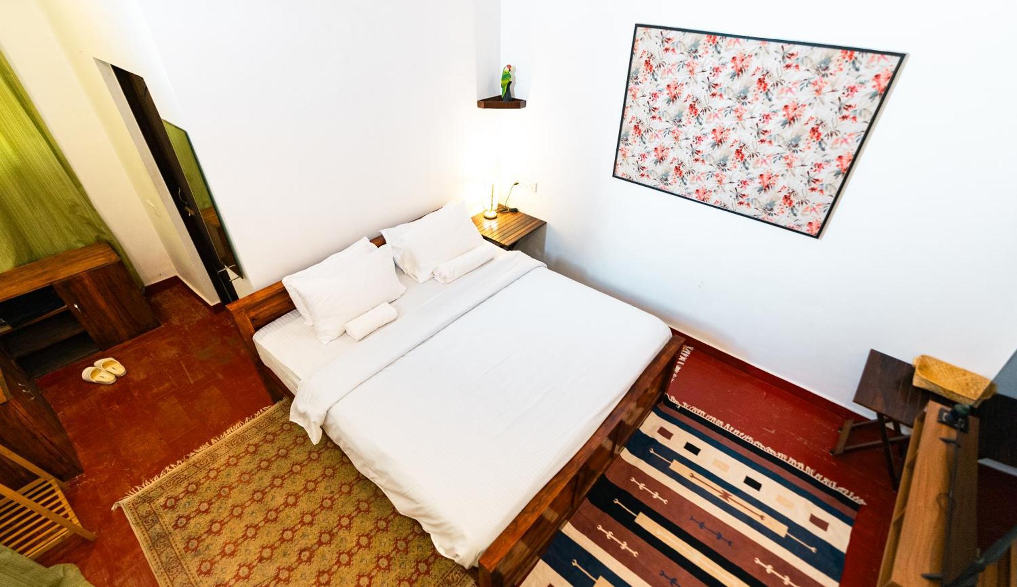 The Room By Sarwaa Varkala Luaran gambar